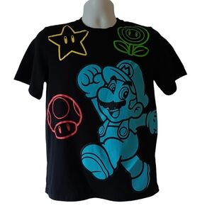 Super Mario boy's black short-sleeve graphic t-shirt size 18
